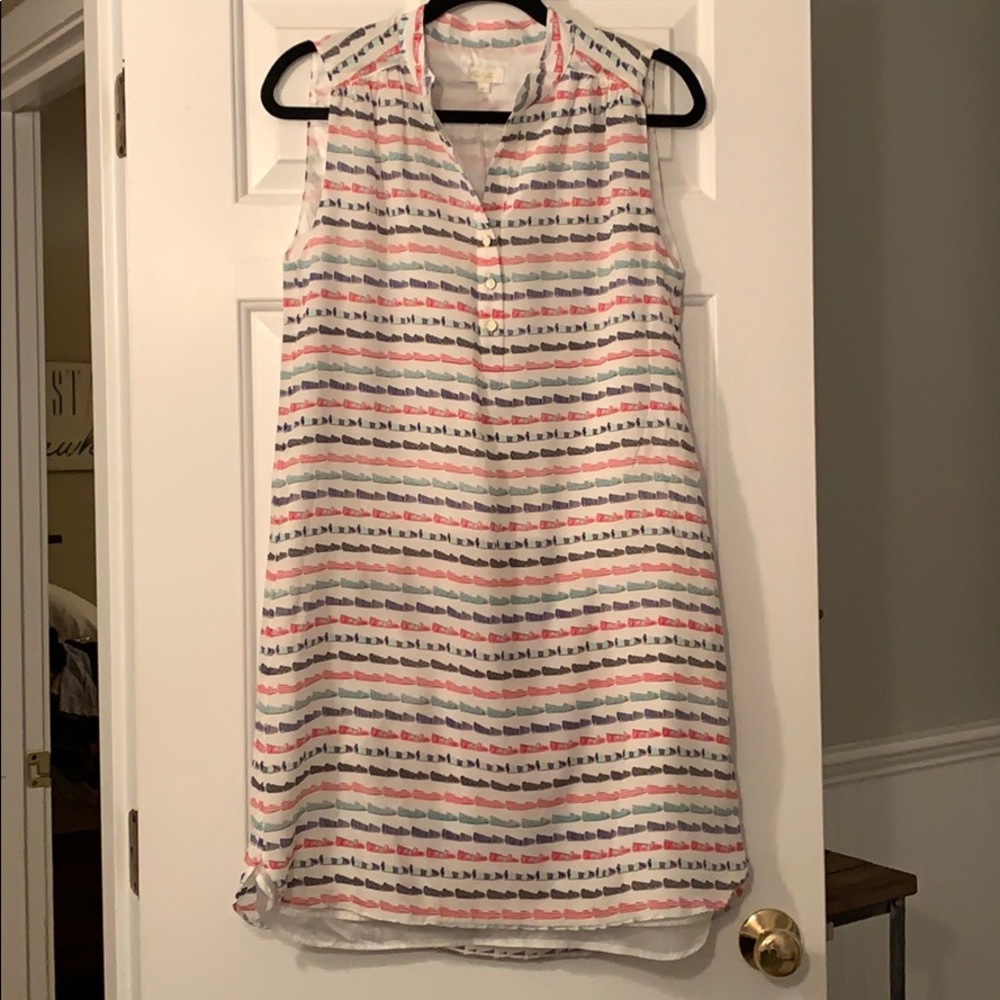 New Britt Ryan sleeveless dress